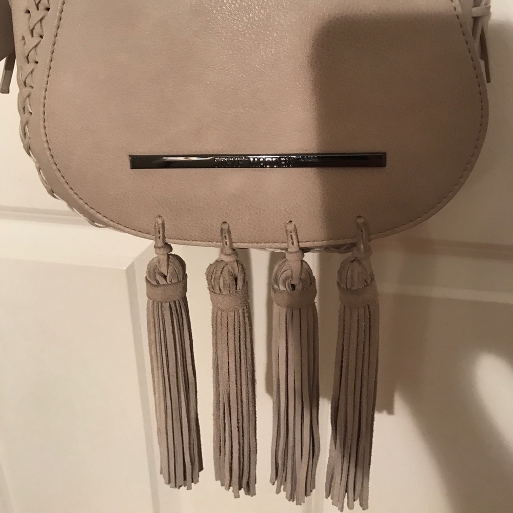 Steve Madden crossbody bag! - Picture 3 of 3